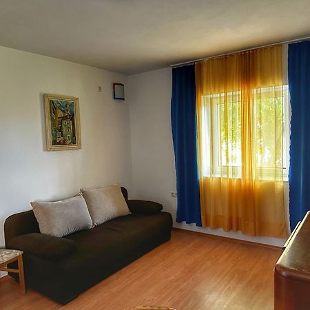 Apartment Matini Dvori Dubrava  外观 照片